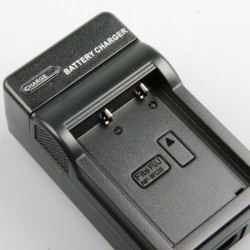 NP-W126 / NP-W126S Travel Car Charger for Fujifilm - 0121